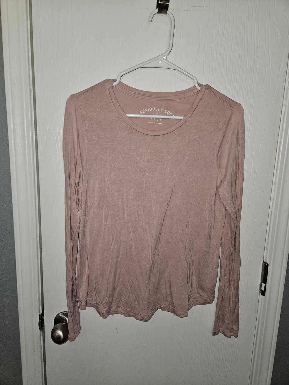 Aeropostale Long Sleeve Tee in Dusty Rose
